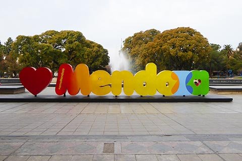 plaza independencia ciudad de mendoza